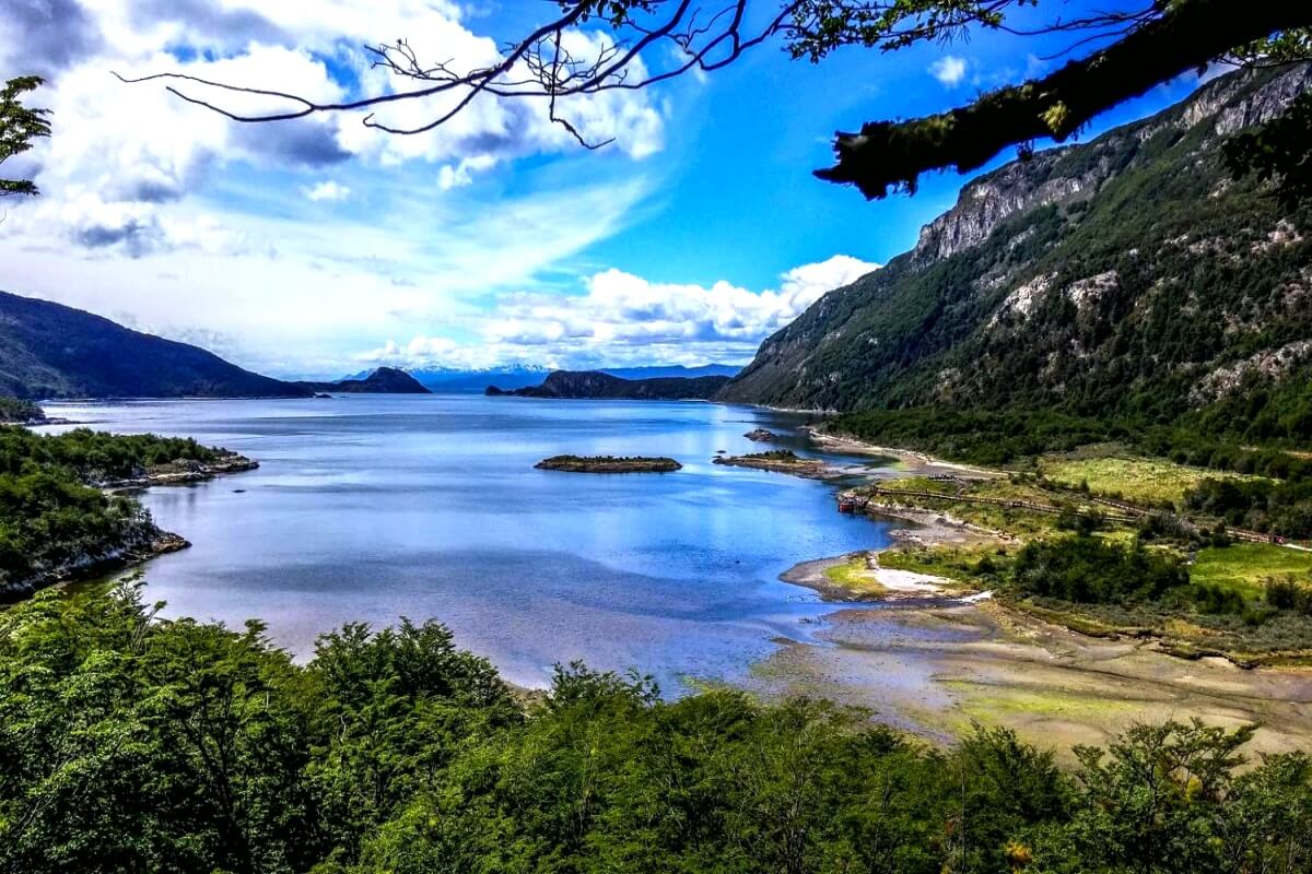 Ushuaia Pre or Post CruiseImage